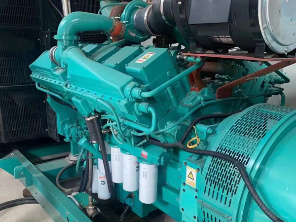 黎川更换100kW柴油发电机组机油时，需要注意哪些事项？